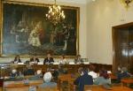 Al centro del panel, il Presidente del Senato spagnolo, D. Javier Rojo