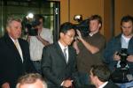 Chen Yonglin nel corso di una conferenza stampa a Sidney