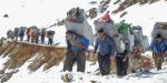 IRAN - Kolbar, Kurd border porters