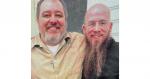 USA - Kenneth Smith, sinistra, lunedì con il reverendo Jeff Hood (AL) USA - Kenneth Smith, sinistra, lunedì con il reverendo Jeff Hood (AL)